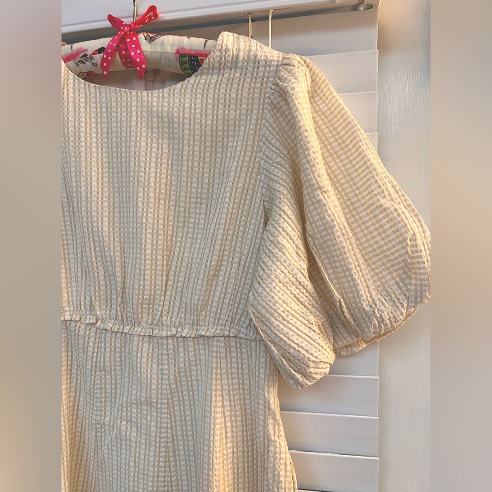 NWOT Love, Bonito Puff Sleeve Seersucker Gingham Dress